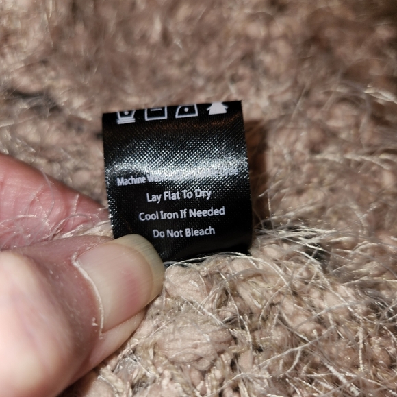 POL Textured Tan Super Soft Sweater Size M Fuzzy Long Sleeve Pullover Lagenlook - Picture 8 of 8